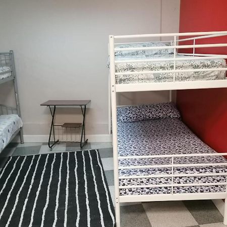 Hostal Casa Rosa Madrid Extérieur photo